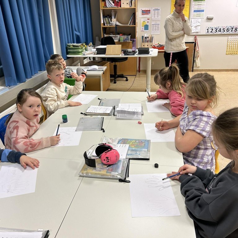 415302917_412702707759438_7314228627275031837_n