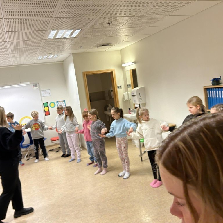 416389532_679388344365043_2180298247323678566_n