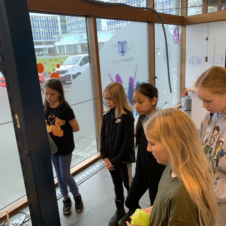 20210930_093550368_ios