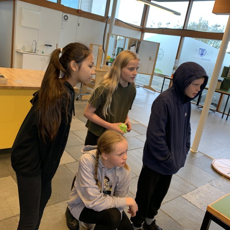 20210930_094216445_ios