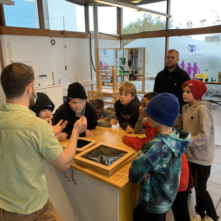 20210930_102211189_ios