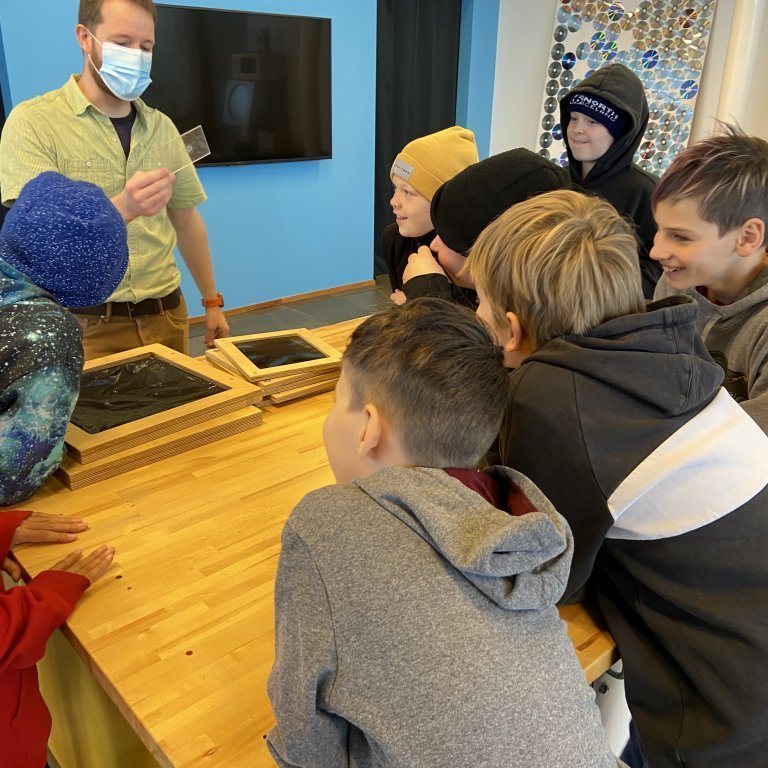 31cce5d2-4007-4c66-a5d1-d6be3a553445