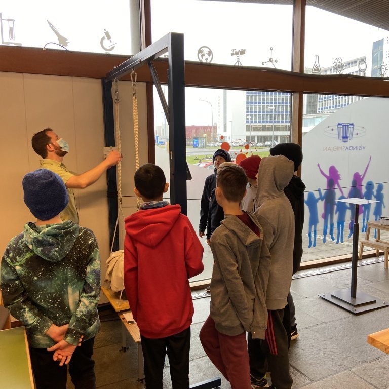 bad798ed-bc84-4c59-a704-a7e2c7341055