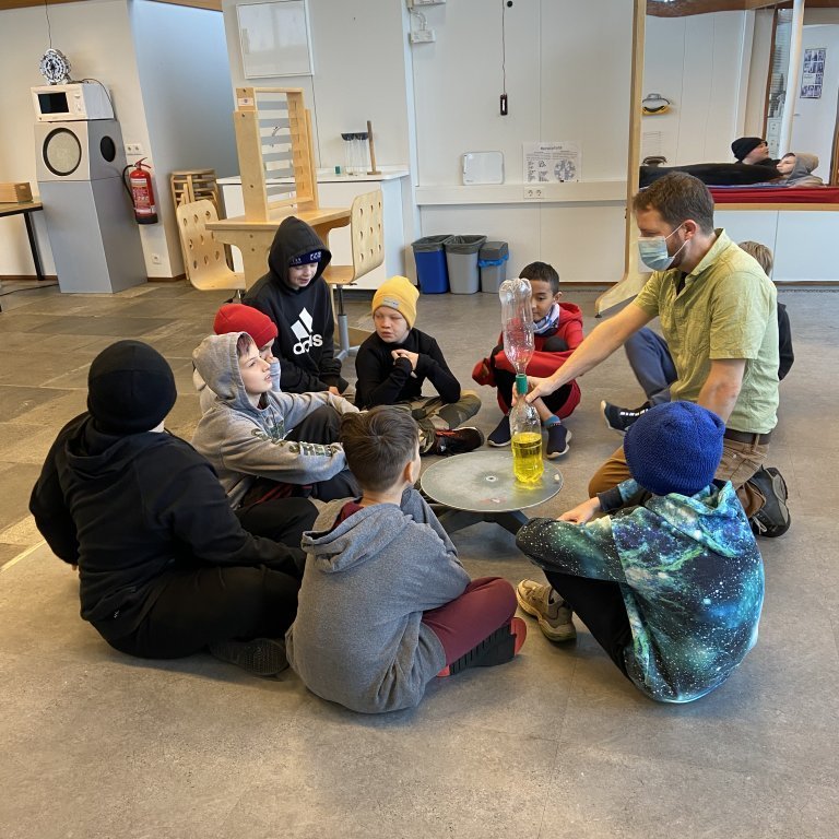 d5715e32-ed86-4671-9fa8-9993d76f9993