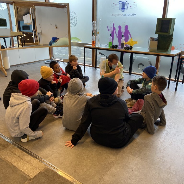 e3a90ba5-7193-4190-b99e-e285ee492be3