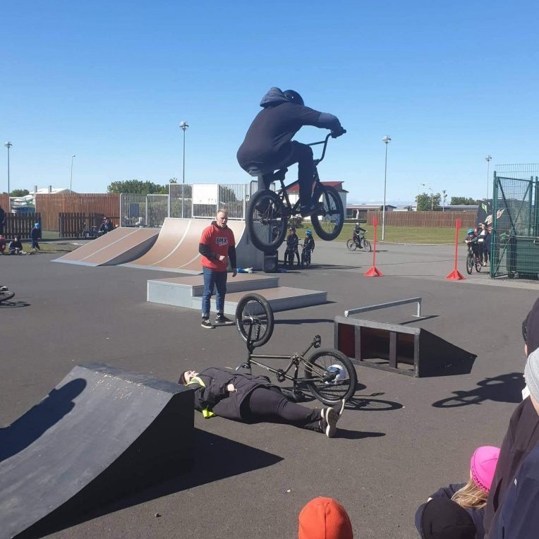 28697461dcb3e17ffdcaa03630c0c669