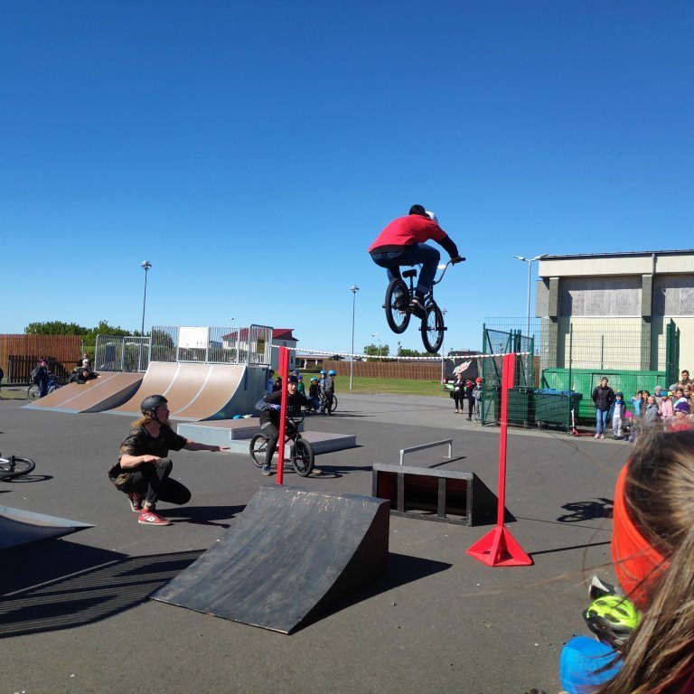 94593f69300112ff2dfd88980fba0035