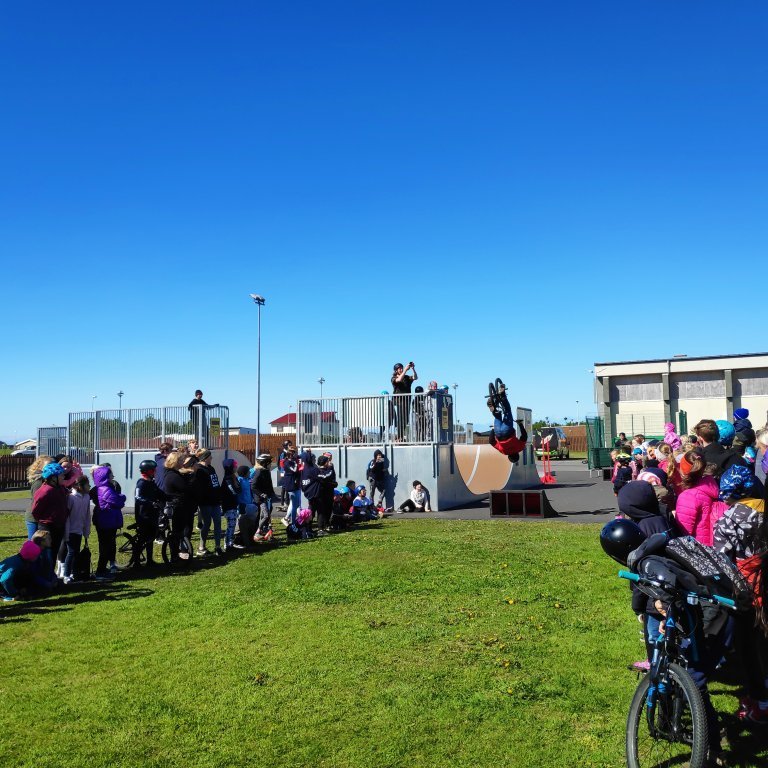 b33716128c4bcc5b54e29a763d2991ff