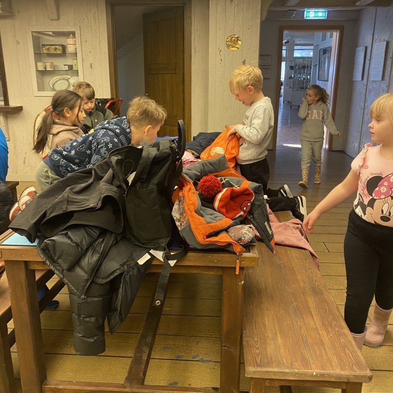 20240522_093000358_ios