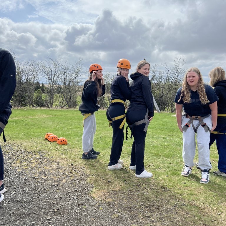 20240528_101321475_ios