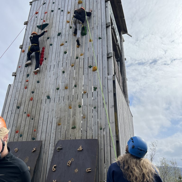 20240528_101722276_ios