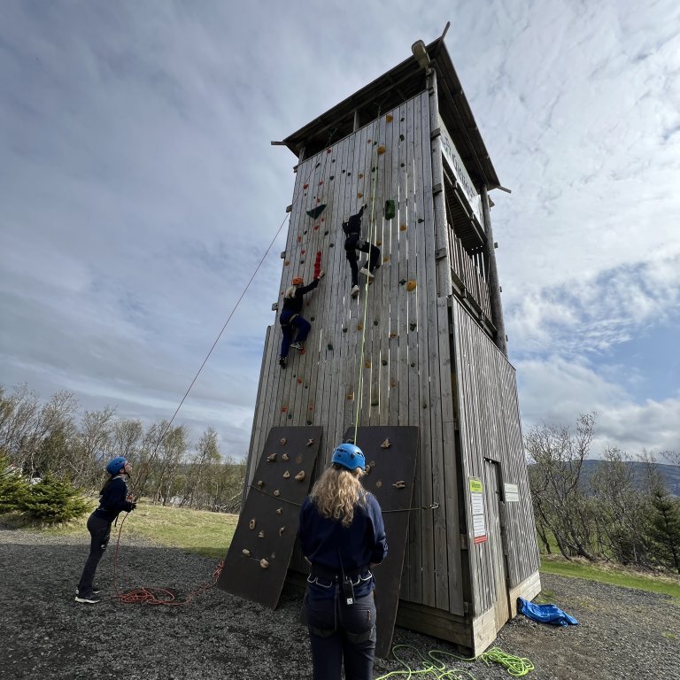 20240528_102831876_ios