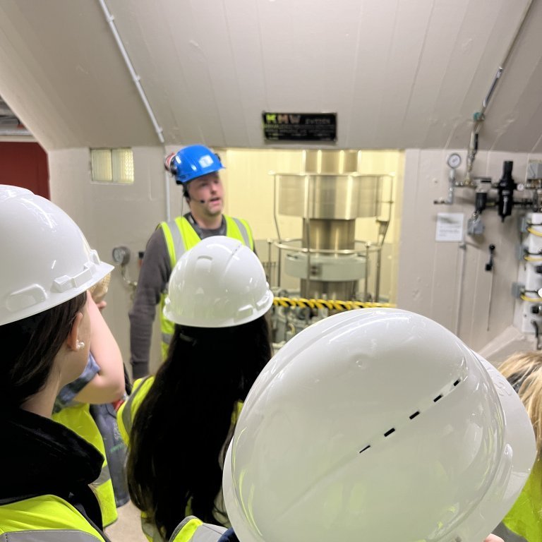 20240528_143913085_ios