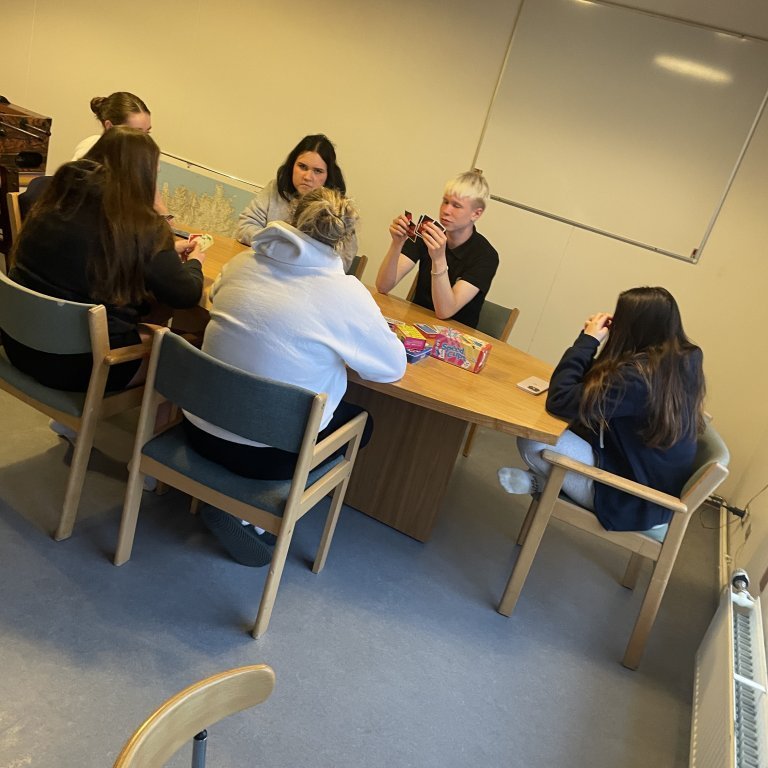 20230522_221324787_ios