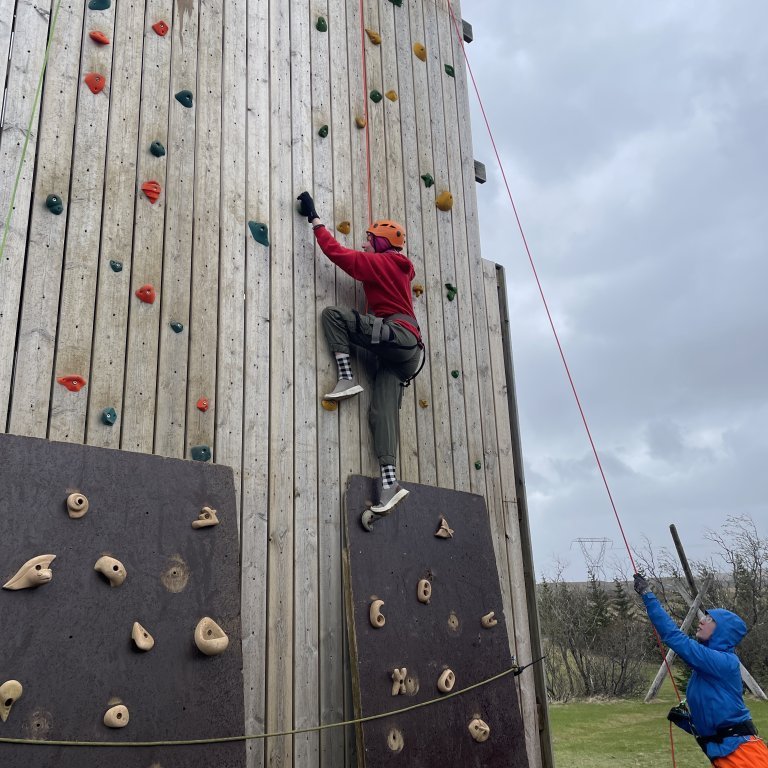 20230523_143540371_ios