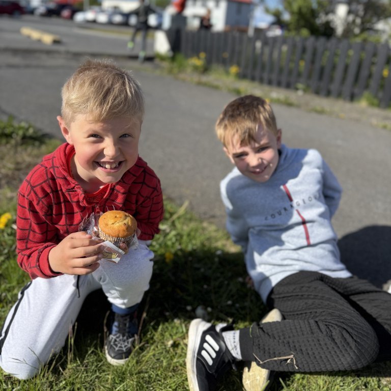 20250528_093155509_ios