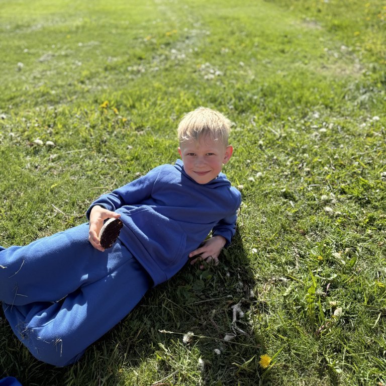 20250528_093224987_ios