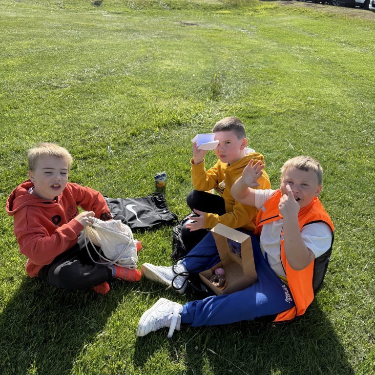 20250528_093511356_ios