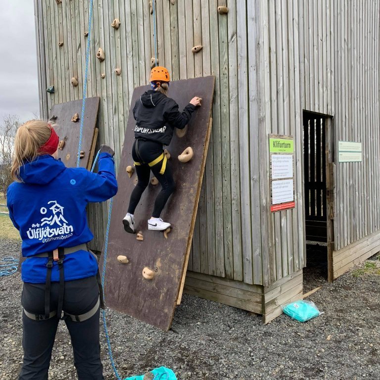 100849173_250561076284446_8601159347294175232_n