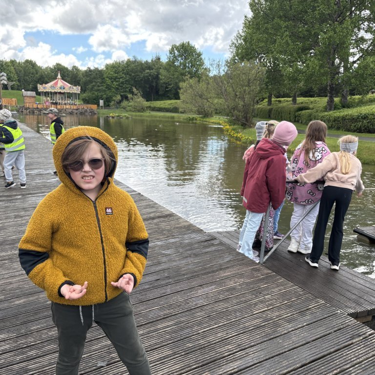 20250528_120358188_ios