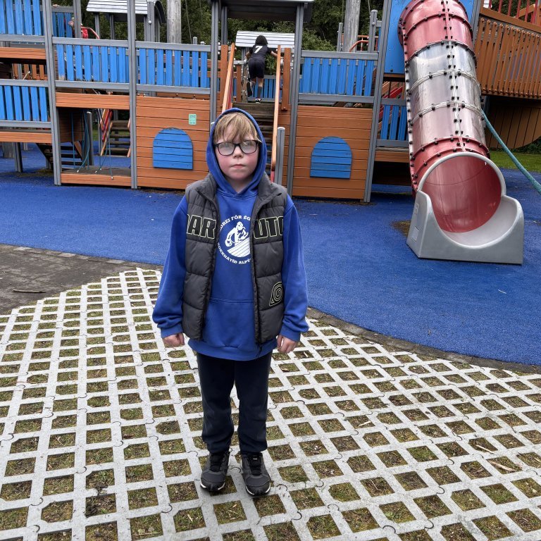 20250528_121546375_ios