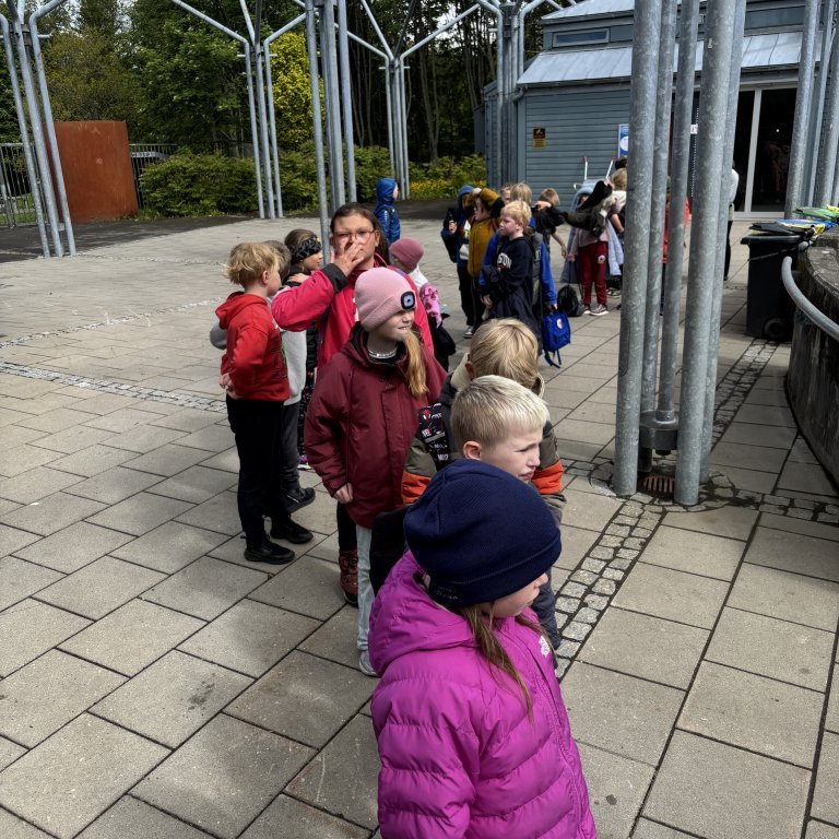 20250528_123736789_ios