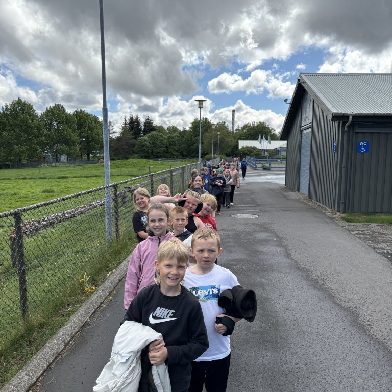 20250528_124600233_ios