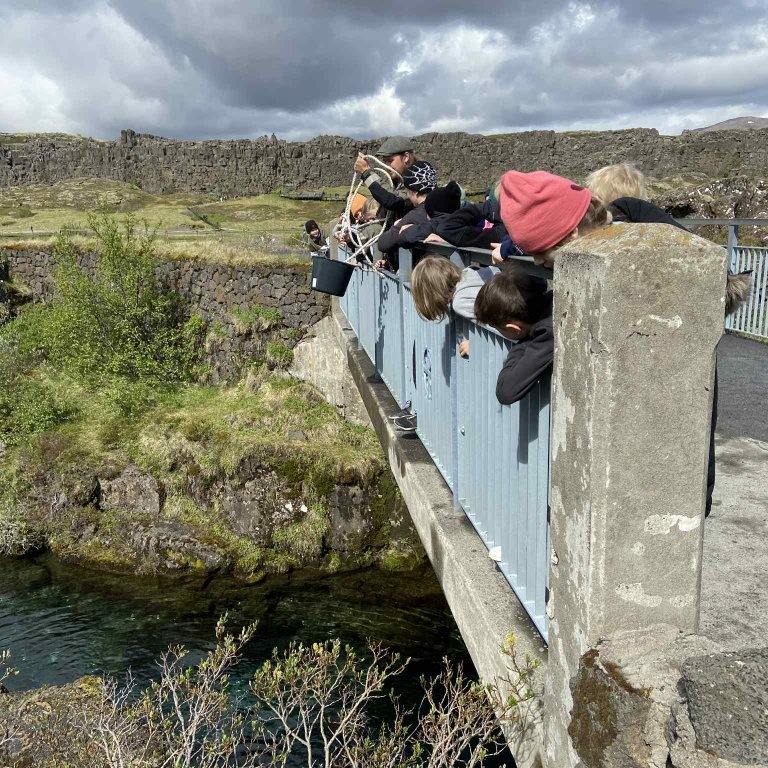 messenger_creation_2142982b-06b9-4e55-8b3c-3ed78527f8de