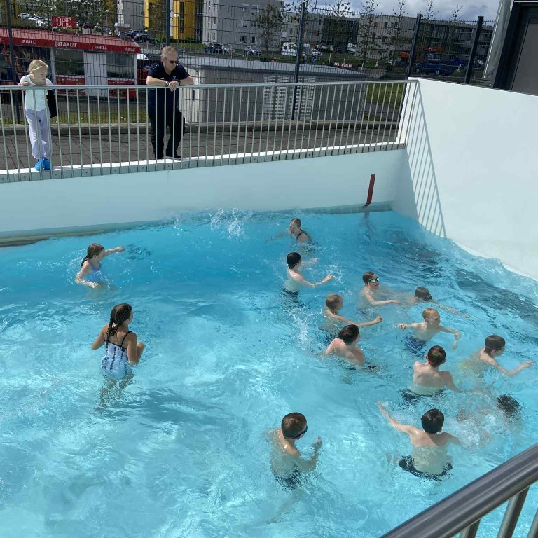 messenger_creation_a5a648aa-71bd-4c2a-abe3-dacf71a5a7af