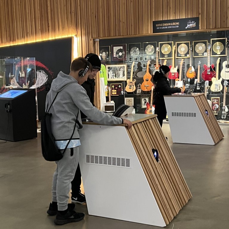 image-20230530-104346-595a5f53