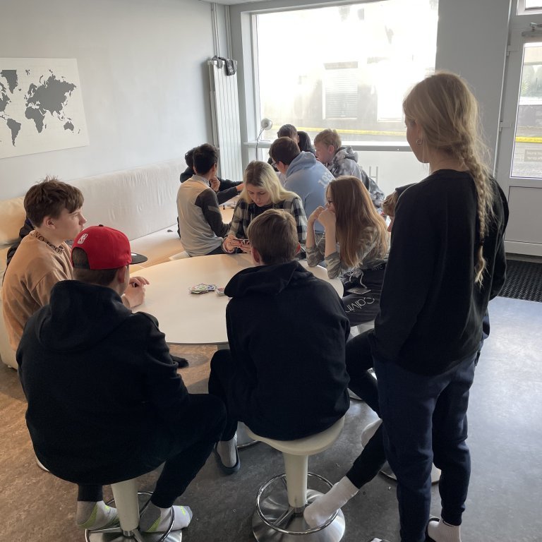 20220525_093326122_ios