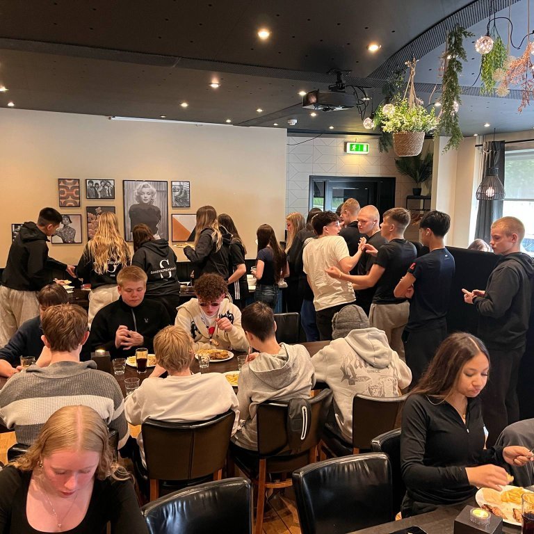 messenger_creation_7a07e834-baa7-4323-80a8-69ac994e5eb2