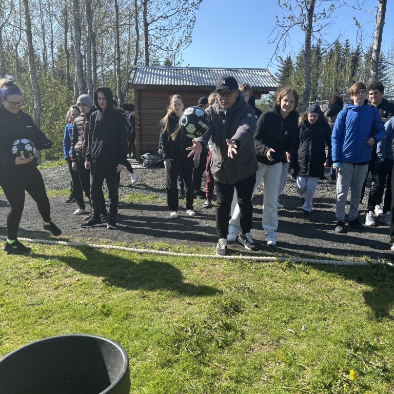 20240529_100901024_ios