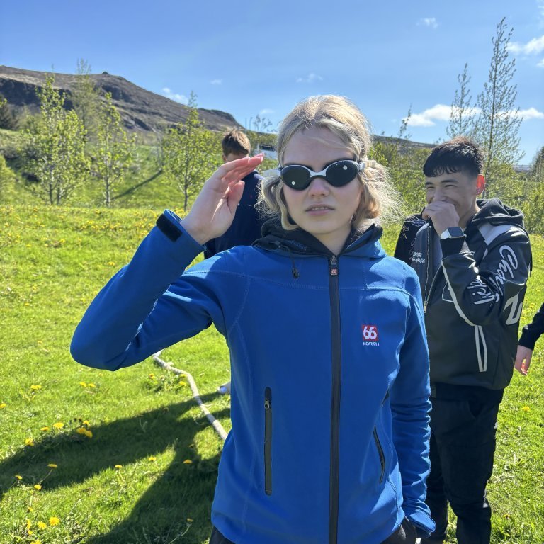 20240529_105647049_ios