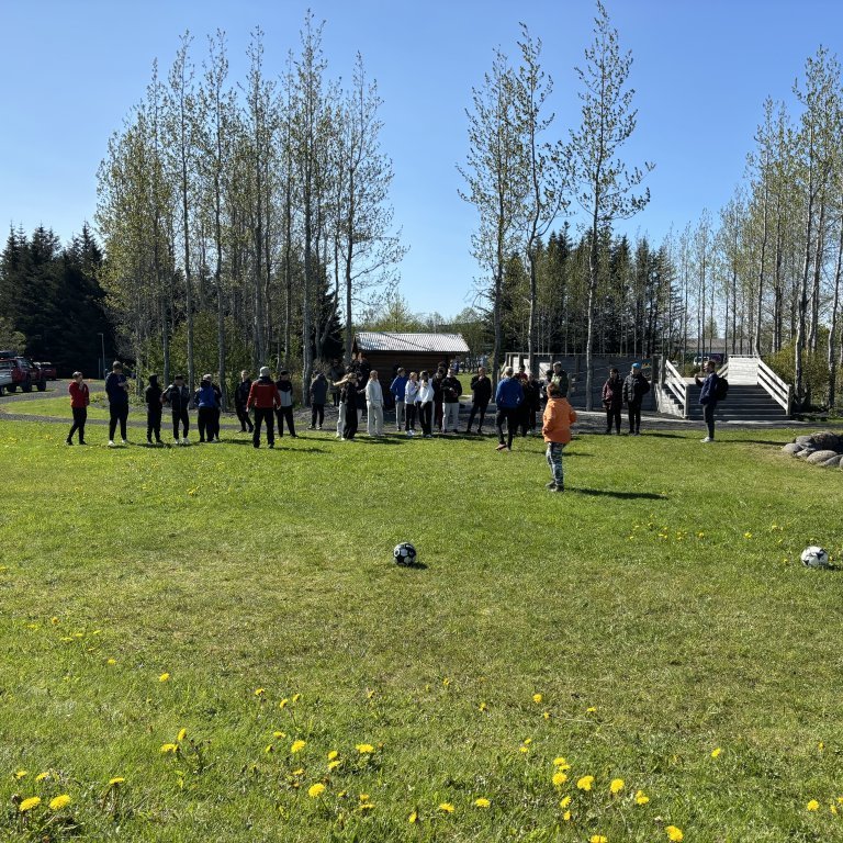 20240529_105900935_ios