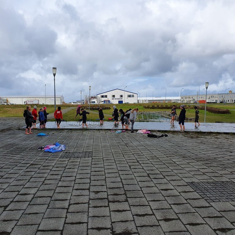 100812600_298259651177597_4169510493829988352_n