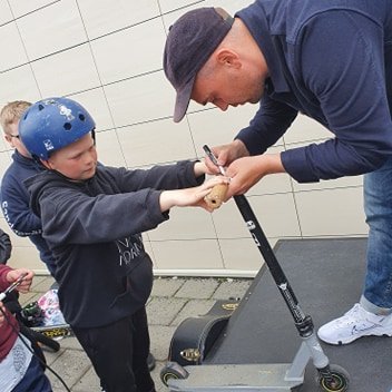 101492959_258039438768392_4530605728892715008_n