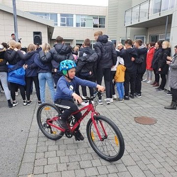 101552414_252564056088135_536322217043034112_n