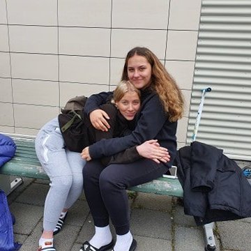 83208118_275587516960993_7822063837556768768_n