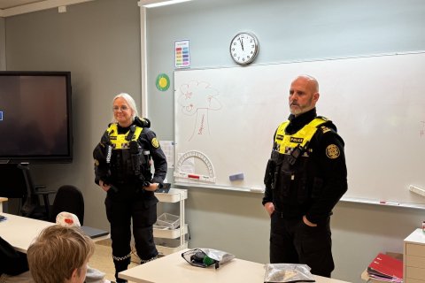 Samfélagslöggan heimsótti unglingastig