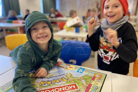 Þemadagar og árshátíð yngri