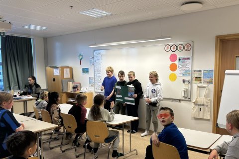 Lýðræði er leikur einn