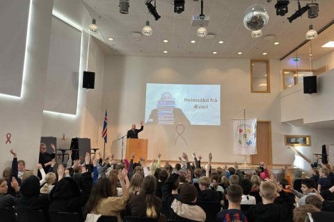 Ævar Þór rithöfundur í heimsókn