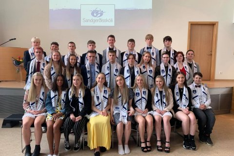 Skólaslit og útskrift 10. bekkjar