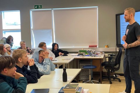 Björgvin Páll landsliðsmaður í heimsókn