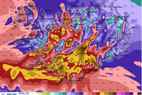 Tilkynning til foreldra og forráðamanna vegna slæmrar veðurspár á morgun.