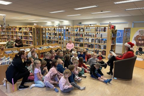 Jólalestur á aðventunni