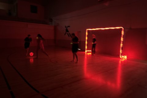 Ljósabolti sló í gegn í Sandgerðisskóla