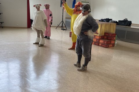 Leikhópurinn Lotta heimsótti 1. - 4. bekk