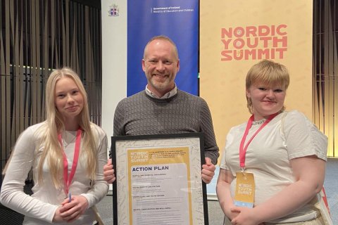 Guðmundur Ingi Guðbrandsson, félags- og vinnumarkaðsráðherra og samstarfsráðherra Norðurlanda ásamt …